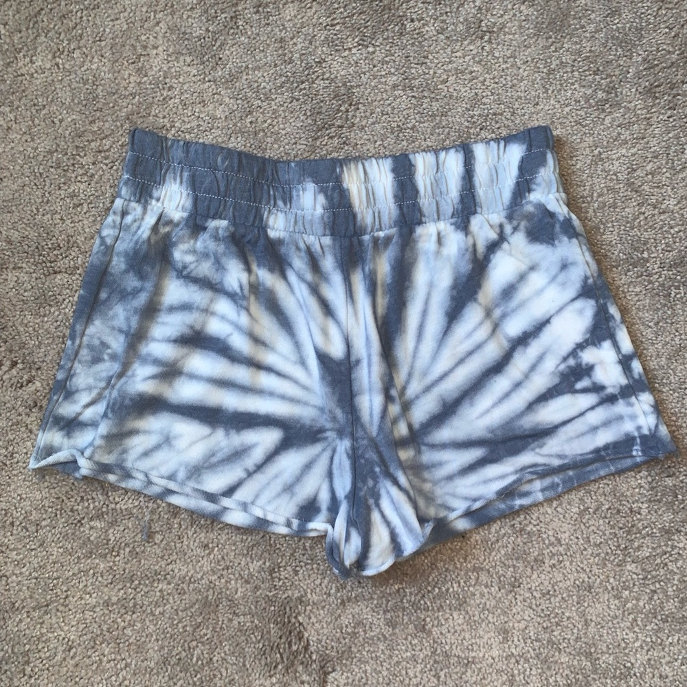Causal shorts